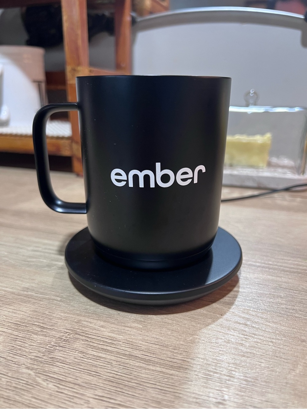 SOLD! EMBER smart Mug 2 Temperature Control Smart Mug - Picture 2 of 16